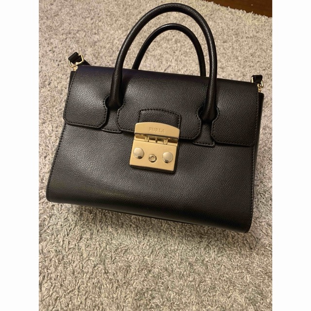 バッグFURLA ハンドバック