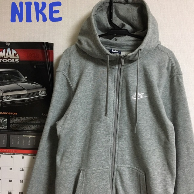 ナイキ　NIKE パーカー