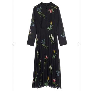Ameri VINTAGE - 【ameri VINTAGE】SOFIA PLEATS DRESS ブラックの通販