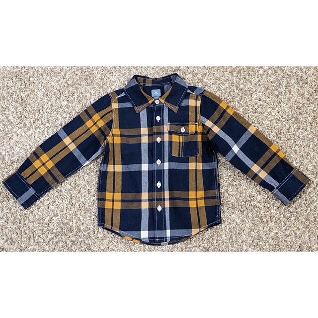 babyGAP(ベビーギャップ)のbabyGap　シャツ　110cm キッズ/ベビー/マタニティのキッズ服男の子用(90cm~)(ブラウス)の商品写真