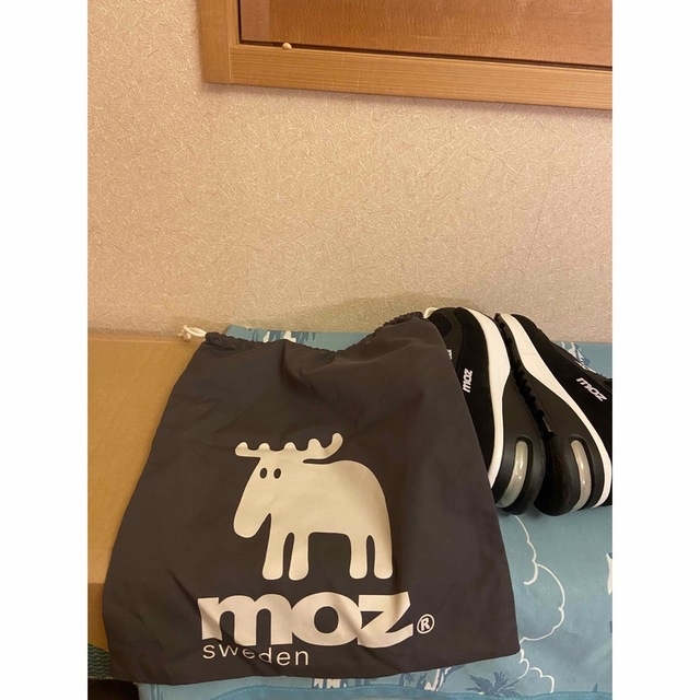 moz(モズ)のモズスニーカー レディースの靴/シューズ(スニーカー)の商品写真