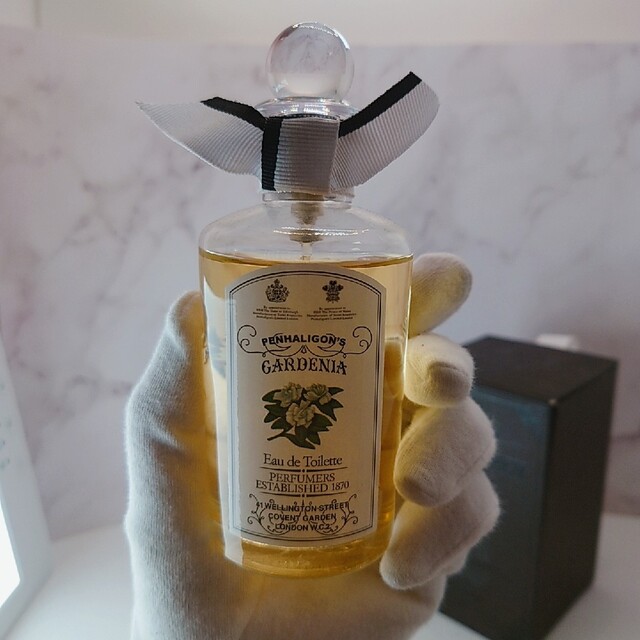 Penhaligon's(ペンハリガン)の廃盤 訳あり⭐ペンハリガン「ガーデニア」100ml　箱無しのお値段になっています コスメ/美容の香水(ユニセックス)の商品写真