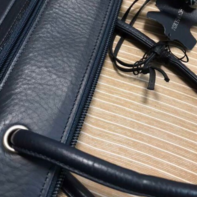 中澤かばん 本革 軽量バック ショルダーバッグ トートバッグ A4収納 レディースのバッグ(トートバッグ)の商品写真