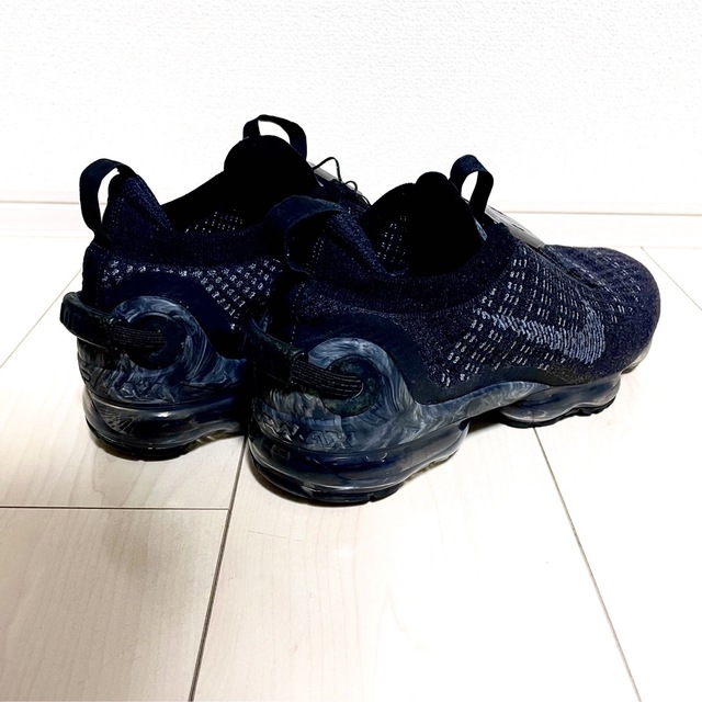 NIKE(ナイキ)の【美品】NIKE AIR VAPORMAX FK 27.0cm メンズの靴/シューズ(スニーカー)の商品写真