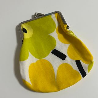 マリメッコ(marimekko)のマリメッコ　ウニッコ　がま口ポーチ(ポーチ)