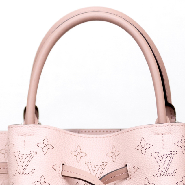 LOUIS VUITTON(ルイヴィトン)のルイヴィトン　ジロラッタ マヒナ トートバッグ レザー マグノリア 2WAY レディースのバッグ(トートバッグ)の商品写真