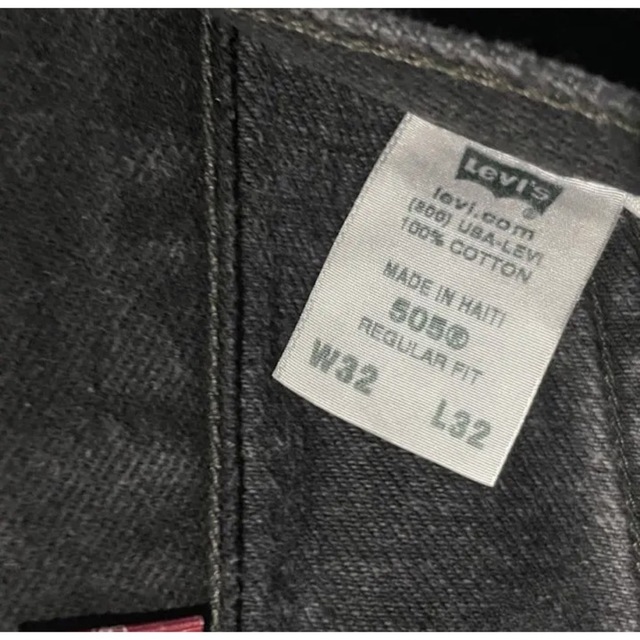 Levi's(リーバイス)のLEVI'S リーバイス 505 ブラックデニムパンツ テーパード後染め メンズのパンツ(デニム/ジーンズ)の商品写真