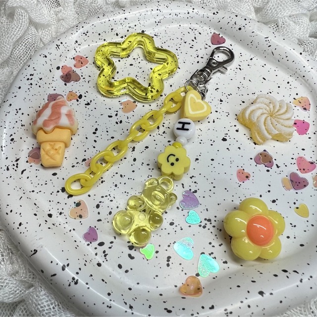 Snow Man - ひーくんチャーム💛𝘚𝘯𝘰𝘸 𝘔𝘢𝘯の通販 by m♡'s Snow Man - ひーくんチャーム💛𝘚𝘯𝘰𝘸 𝘔𝘢𝘯の通販 by m♡'s