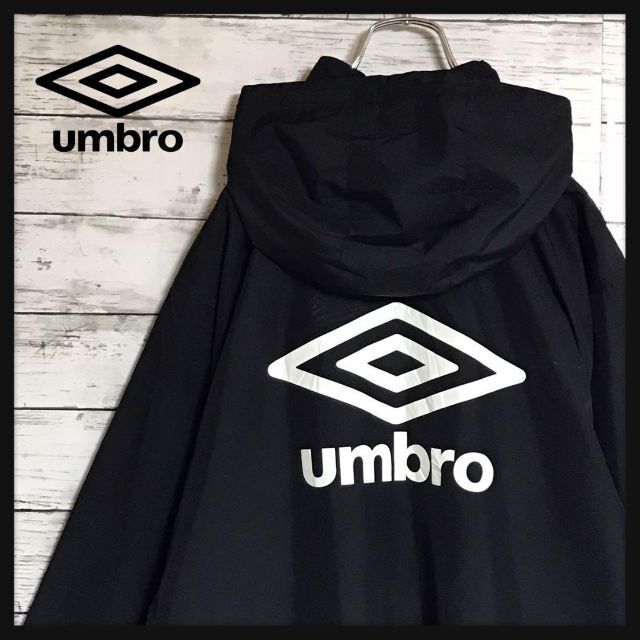 UMBRO(アンブロ)の【人気Ｌサイズ】アンブロ⭐︎背面センターデカロゴナイロンジャケット　薄手　F65 メンズのジャケット/アウター(ミリタリージャケット)の商品写真