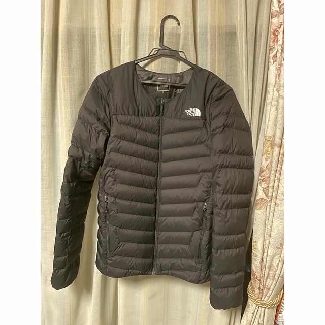 THE NORTH FACE(ザノースフェイス)のノースフェイス　サンダーラウンドライトダウン　M メンズのジャケット/アウター(ダウンジャケット)の商品写真