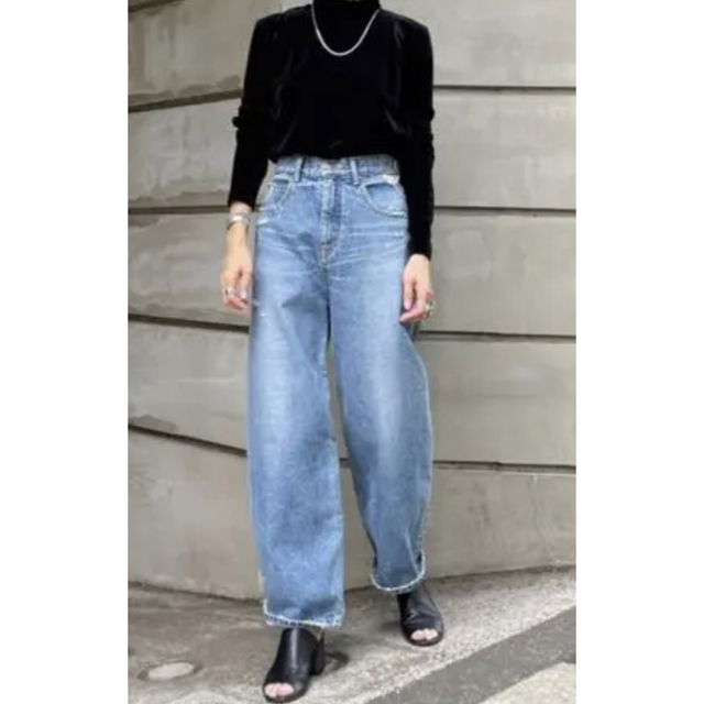 BLACK by moussy(ブラックバイマウジー)の専用！BLACK BY MOUSSY  PUNAデニム レディースのパンツ(デニム/ジーンズ)の商品写真