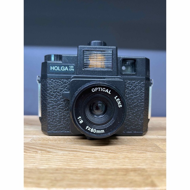 HOLGA120CFN  ゼブラカバー付き スマホ/家電/カメラのカメラ(フィルムカメラ)の商品写真