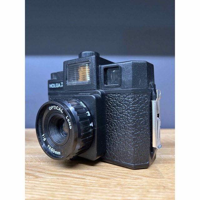 HOLGA120CFN  ゼブラカバー付き スマホ/家電/カメラのカメラ(フィルムカメラ)の商品写真