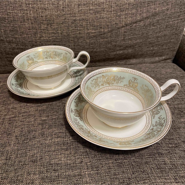 WEDGWOOD(ウェッジウッド)のウェッジウッド　コロンビア　セージグリーン　ピオニー　カップ&ソーサー インテリア/住まい/日用品のキッチン/食器(グラス/カップ)の商品写真