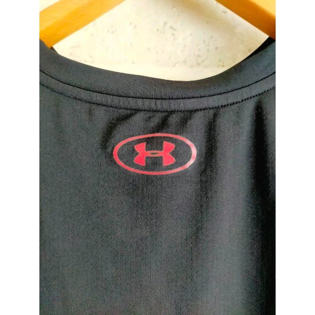 UNDER ARMOUR(アンダーアーマー)の0アンダーアーマー 150 YLG Tシャツ HEATGEAR キッズ/ベビー/マタニティのキッズ服男の子用(90cm~)(Tシャツ/カットソー)の商品写真