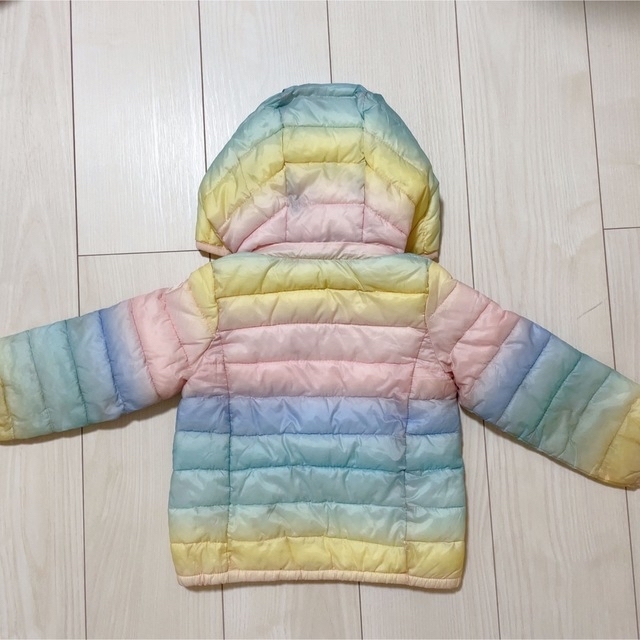 babyGAP(ベビーギャップ)のフォロー割　babyGAP  ダウン　2y ジャケット　アウター キッズ/ベビー/マタニティのキッズ服女の子用(90cm~)(ジャケット/上着)の商品写真