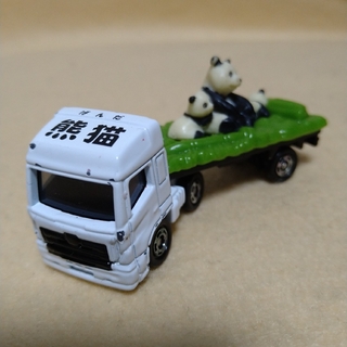 タカラトミー(Takara Tomy)のトミカ　動物搬送車（パンダ）【日野プロフィアトラック】(ミニカー)