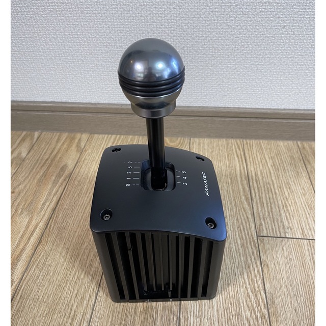 美品 FANATEC Clubsport Shifter SQ V1.5 難あり エンタメ/ホビーのゲームソフト/ゲーム機本体(その他)の商品写真