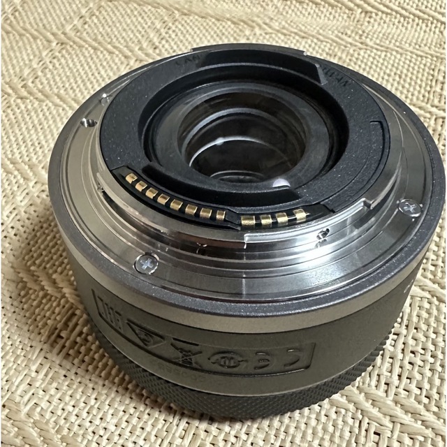 Canon(キヤノン)のtake6様専用RF16mm F2.8 STM＋サードパーティレンズフード スマホ/家電/カメラのカメラ(レンズ(単焦点))の商品写真