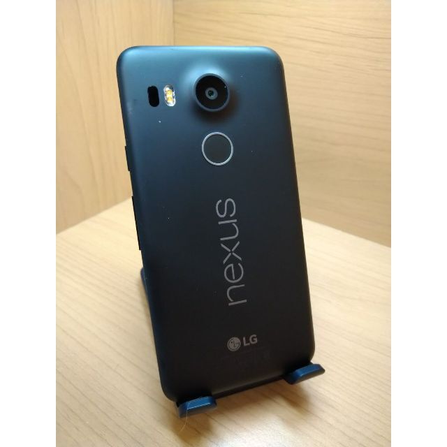 Google Nexus(グーグルネクサス)の【SIMロック解除済】Nexus 5X 32GB ブラック　スマホ スマホ/家電/カメラのスマートフォン/携帯電話(スマートフォン本体)の商品写真