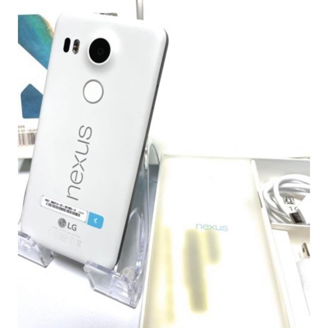 Google Nexus(グーグルネクサス)の美品 付属品あり LG-H791 NEXUS 5X 32GB⭐️ SIMフリー スマホ/家電/カメラのスマートフォン/携帯電話(スマートフォン本体)の商品写真