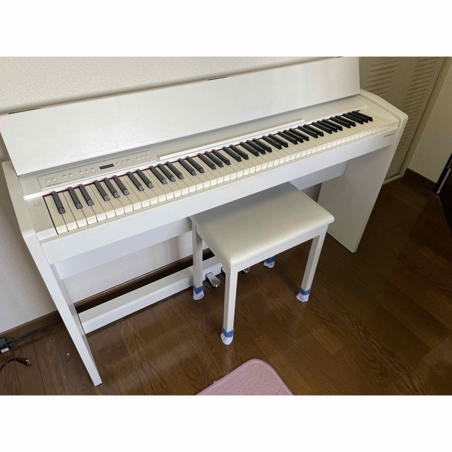 お得】 Roland - 去年購入 ローランド F140-r 電子ピアノ - www