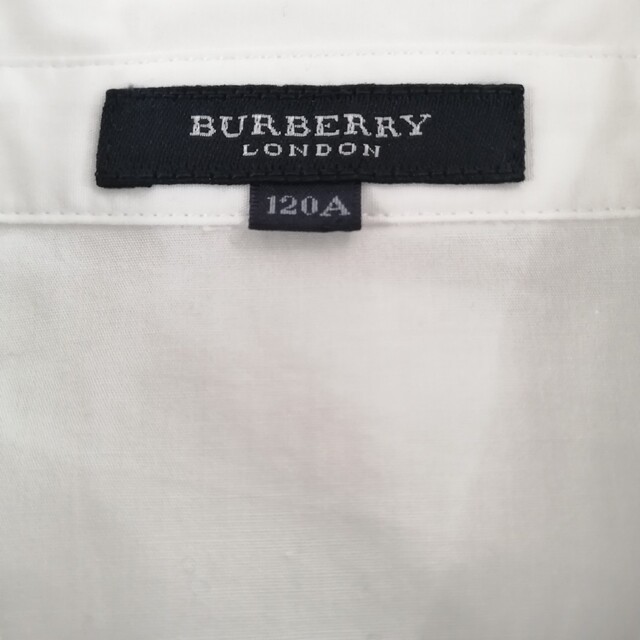 BURBERRY(バーバリー)の【値下げ】BURBERRY 紺リボンタイ付き ブラウス 120cm キッズ/ベビー/マタニティのキッズ服女の子用(90cm~)(ブラウス)の商品写真