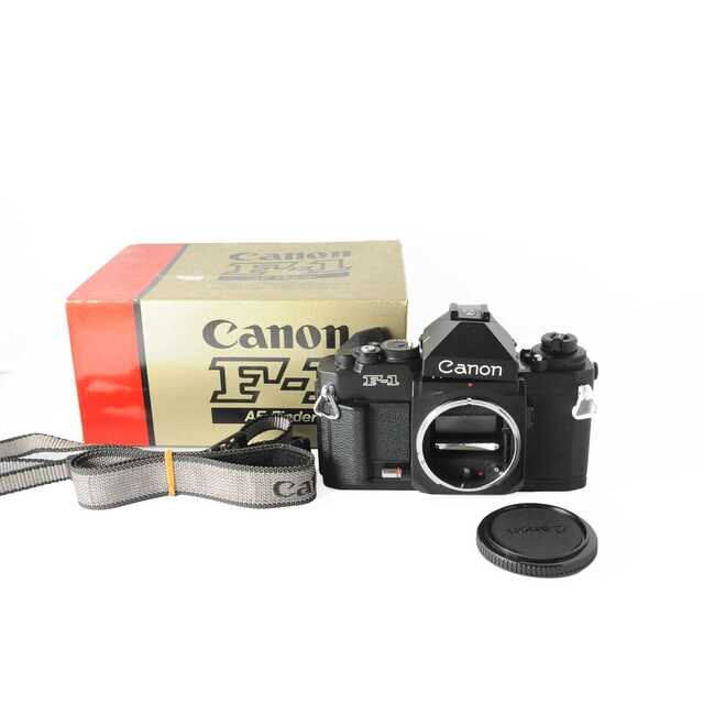 見事な ☆希少元箱付き・超美品☆CANON キヤノン NEW F-1 0126