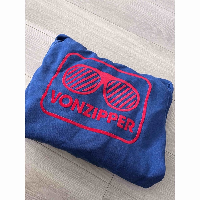 VONZIPPER(ボンジッパー)のボンジッパー　男女兼用　スノーボード　トレーナー レディースのトップス(トレーナー/スウェット)の商品写真