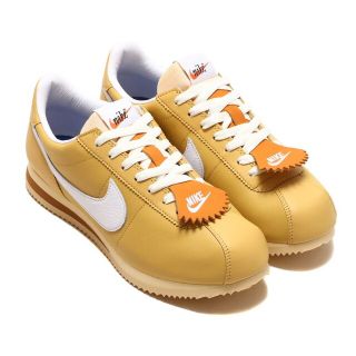 ナイキ CORTEZ（ゴールド/金色系）の通販 55点 | NIKEを買うならラクマ