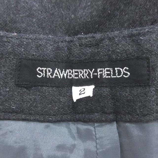 STRAWBERRY-FIELDS(ストロベリーフィールズ)のストロベリーフィールズ クロップドパンツ フリル ウール 2 黒 ブラック レディースのパンツ(その他)の商品写真