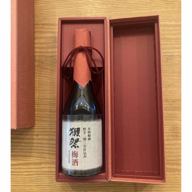 獺祭 梅酒 磨き二割三分仕込み 720ml 2023.01製造　6本セット 食品/飲料/酒の酒(リキュール/果実酒)の商品写真