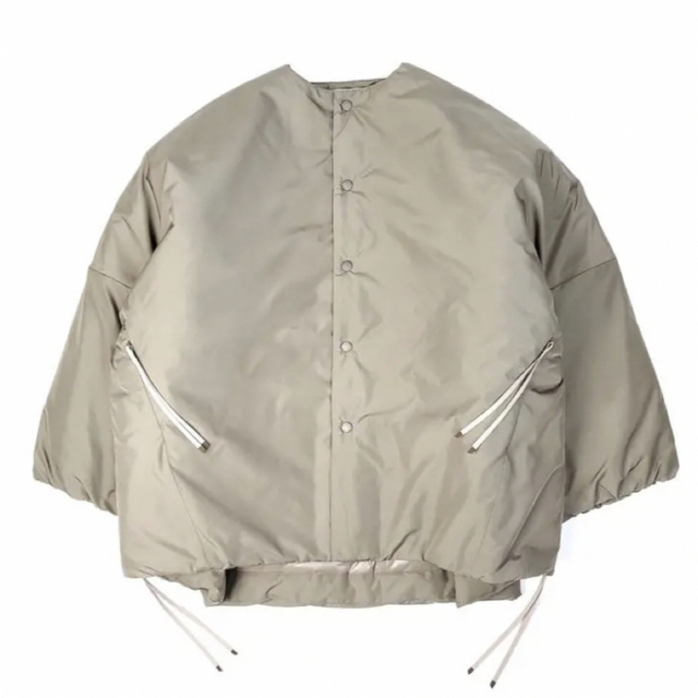 美品 HYKE NYLON COLLARLESS BIG JACKET-