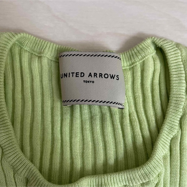 UNITED ARROWS(ユナイテッドアローズ)のユナイテッドアローズ　シルク混　ニット　リブニット　ライムグリーン　緑 レディースのトップス(ニット/セーター)の商品写真