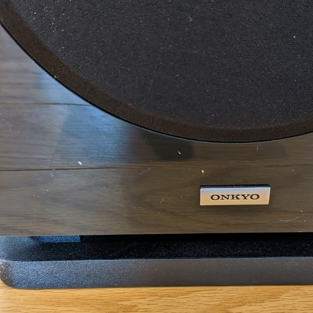 ONKYO(オンキヨー)のONKYO　サブウーファー　SWA-V50 スマホ/家電/カメラのオーディオ機器(スピーカー)の商品写真