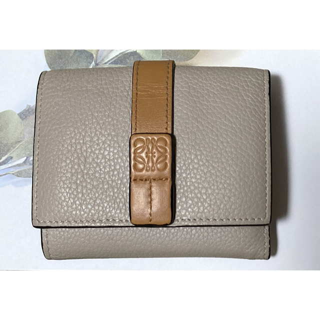 LOEWE ロエベ 財布 トライフォールド ウォレット 【返品?交換対象商品