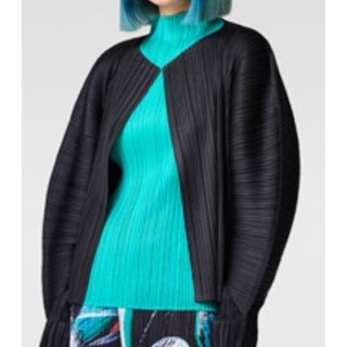 プリーツプリーズイッセイミヤケ(PLEATS PLEASE ISSEY MIYAKE)のプリーツプリーズ　ISSEY MIYAKE　カットソー(カットソー(長袖/七分))