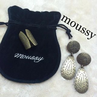 マウジー(moussy)のゆきぴー様16日までお取り置き(ピアス)