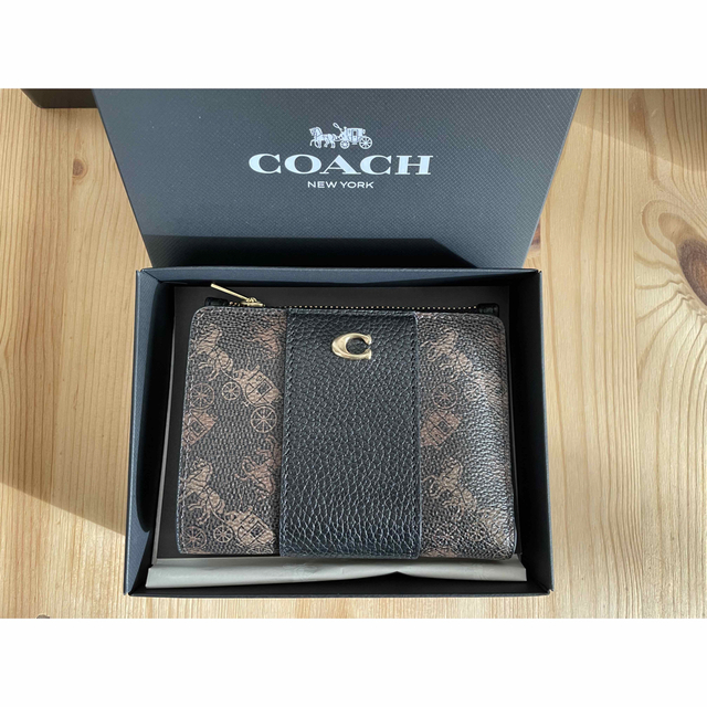 COACH(コーチ)のcoachミニ財布 レディースのファッション小物(財布)の商品写真