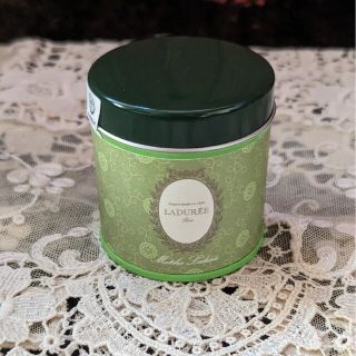 ラデュレ(LADUREE)の【最終お値下げ】抹茶 LADUREE(その他)