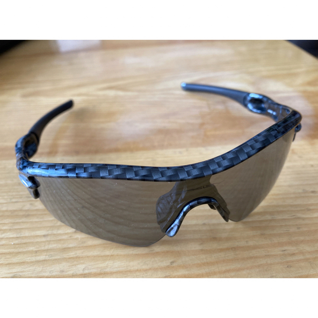 Oakley(オークリー)のOAKLEYサングラス メンズのファッション小物(サングラス/メガネ)の商品写真