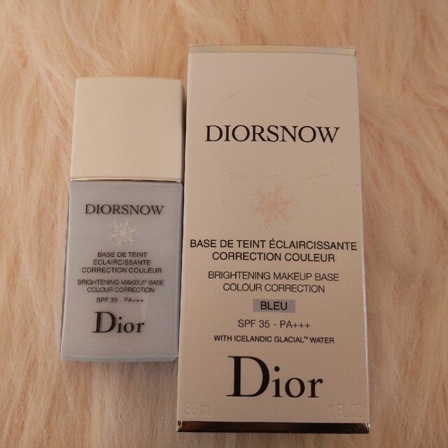 Dior(ディオール)のディオール スノー メイクアップ ベース UV35（SPF35 / PA+++） コスメ/美容のベースメイク/化粧品(化粧下地)の商品写真