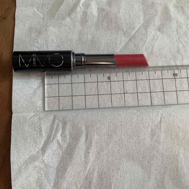 MiMC(エムアイエムシー)のMIMC ミネラルルージュ　08 コスメ/美容のベースメイク/化粧品(口紅)の商品写真