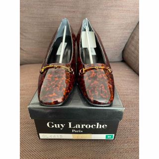 Guy Laroche ギ ラロッシュ 23 エナメル パンプス