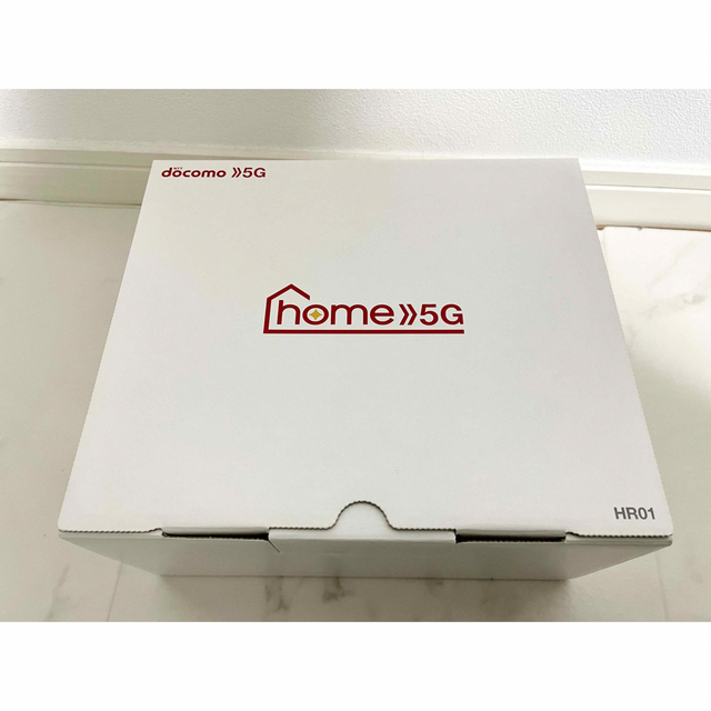 NTTdocomo(エヌティティドコモ)のドコモ　Home5G ルーター  HR01 スマホ/家電/カメラのPC/タブレット(PC周辺機器)の商品写真