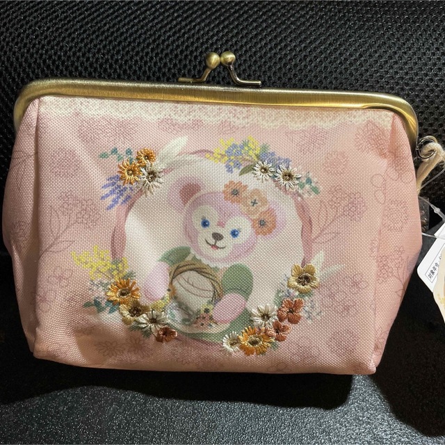 Disney(ディズニー)の新品⭐︎シェリーメイ　ポーチ レディースのファッション小物(ポーチ)の商品写真