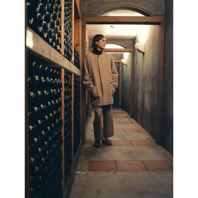 COMOLI(コモリ)のA.PRESSE (アプレッセ) Linen Half Coat (BEIGE) メンズのジャケット/アウター(その他)の商品写真