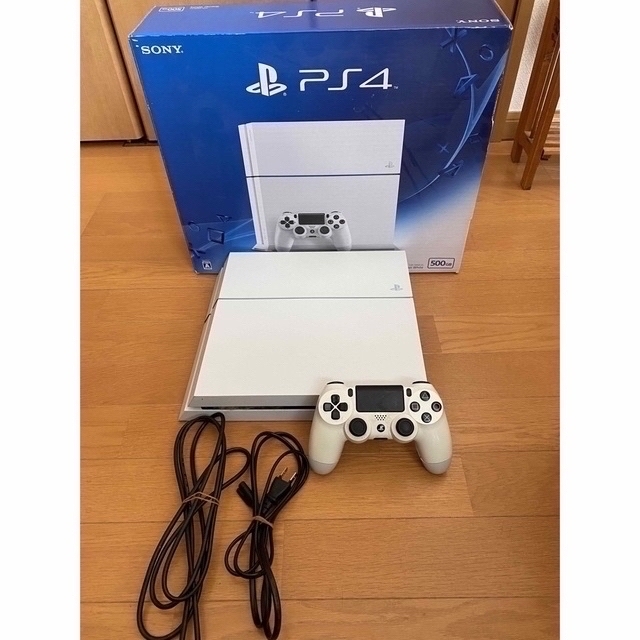 PlayStation4(プレイステーション4)のPlayStasion4本体CUH-1200Aグレイシャー・ホワイト500GB エンタメ/ホビーのゲームソフト/ゲーム機本体(家庭用ゲーム機本体)の商品写真