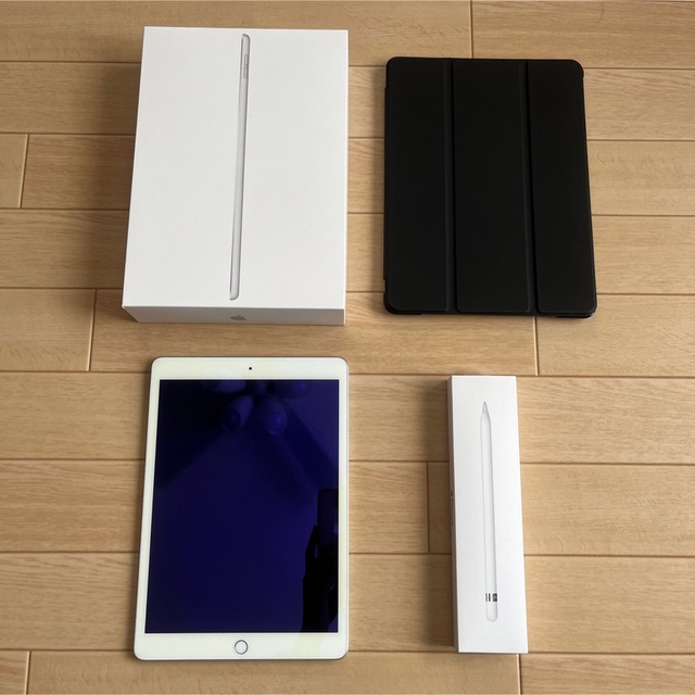 何でも揃う Apple - 128GB Wi-Fiモデル 第8世代 10.2インチ iPad APPLE