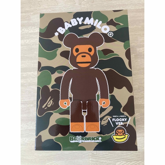 A BATHING APE(アベイシングエイプ)のBABY MILO® BE@RBRICK FLOCKY 100% 400%  エンタメ/ホビーのフィギュア(その他)の商品写真